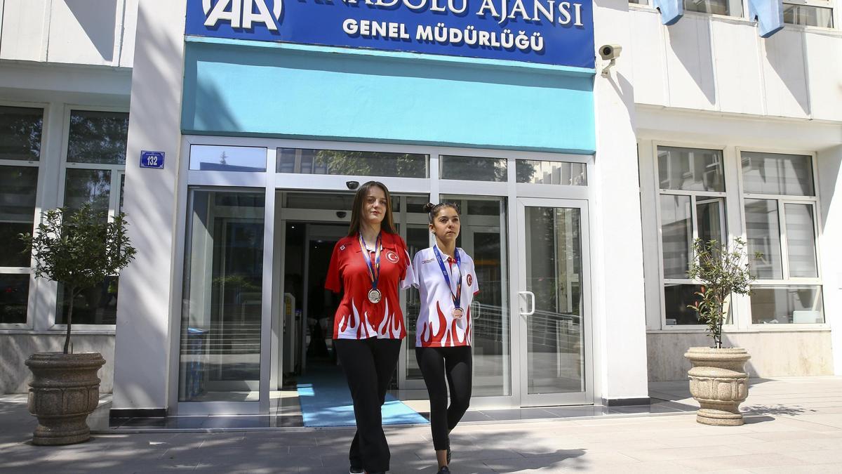 Sporcularımızdan AA'ya ziyaret