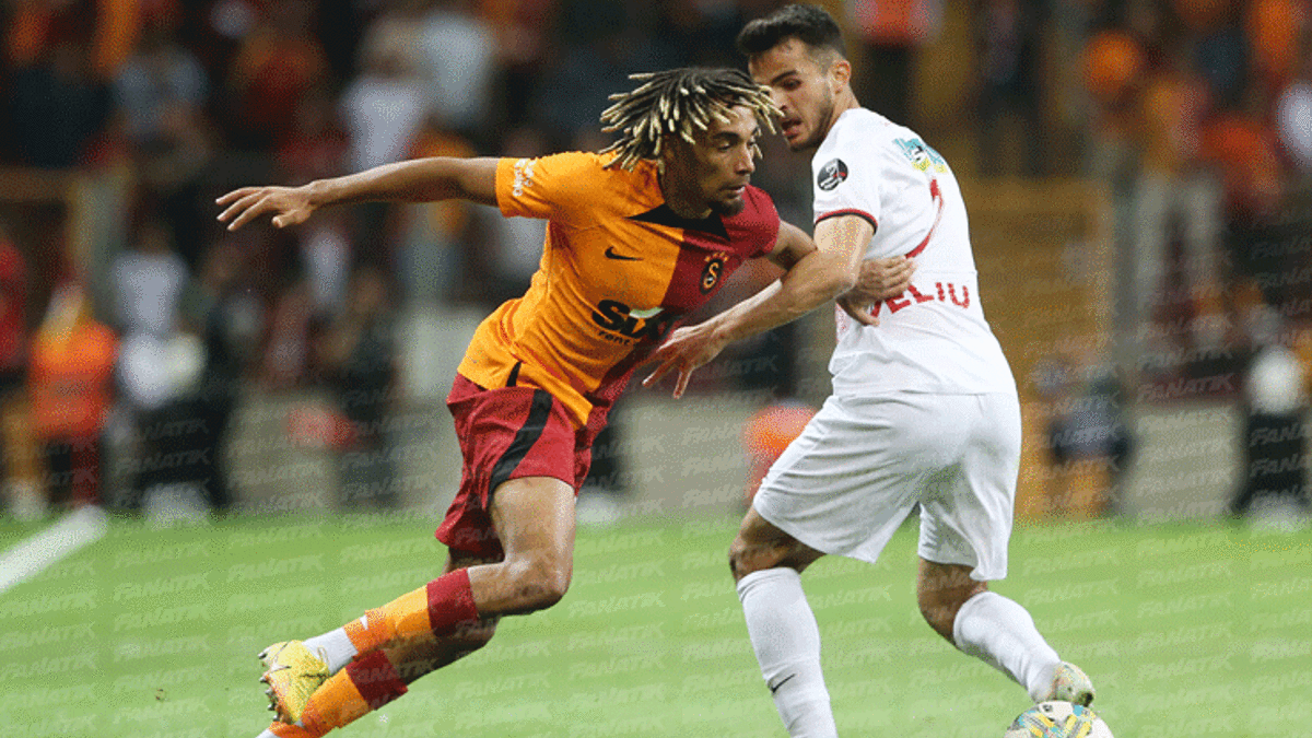 Galatasaray'da Sacha Boey'den Mutlusu Yok! - Galatasaray (GS) Haberleri ...