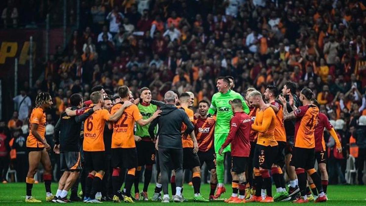 Galatasaray'ın Yıldızları Tehlikede! - Fanatik Gazetesi Galatasaray (GS ...