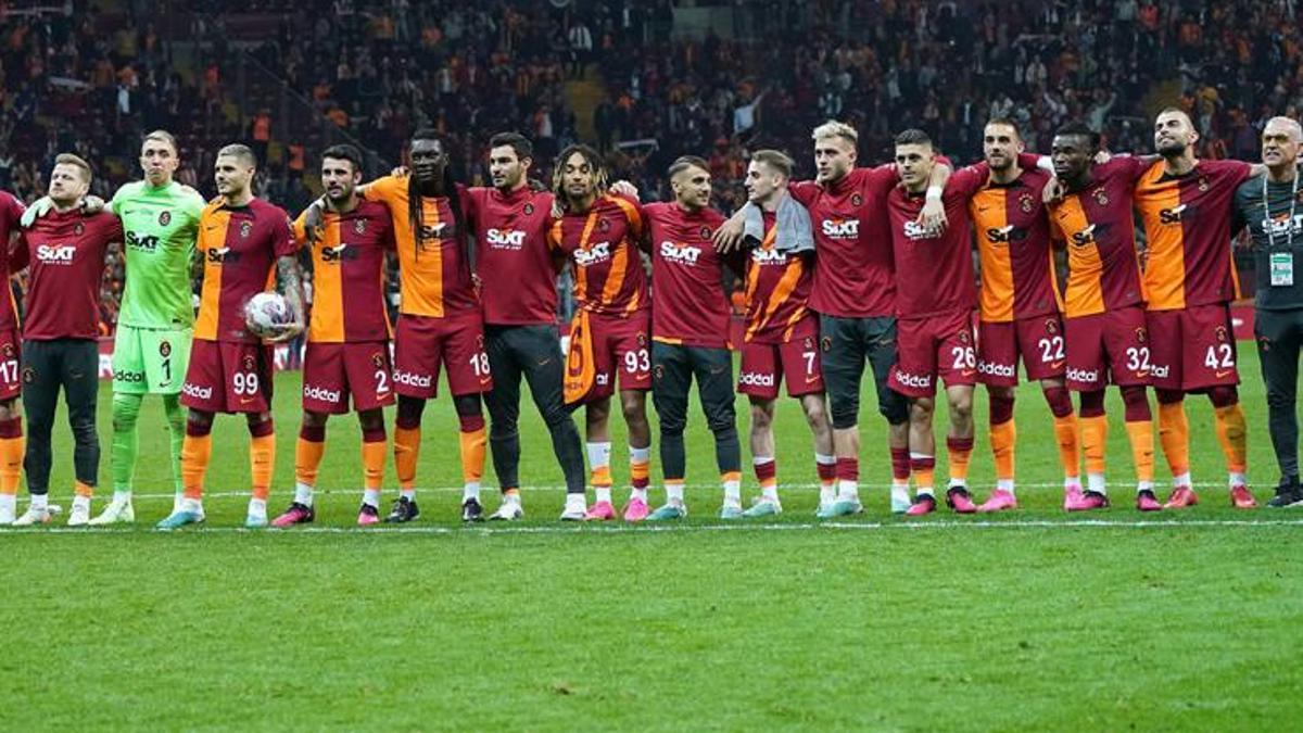 Son Dakika Transfer Haberi: Galatasaray'ın Yıldızına Kanca! Rus ...