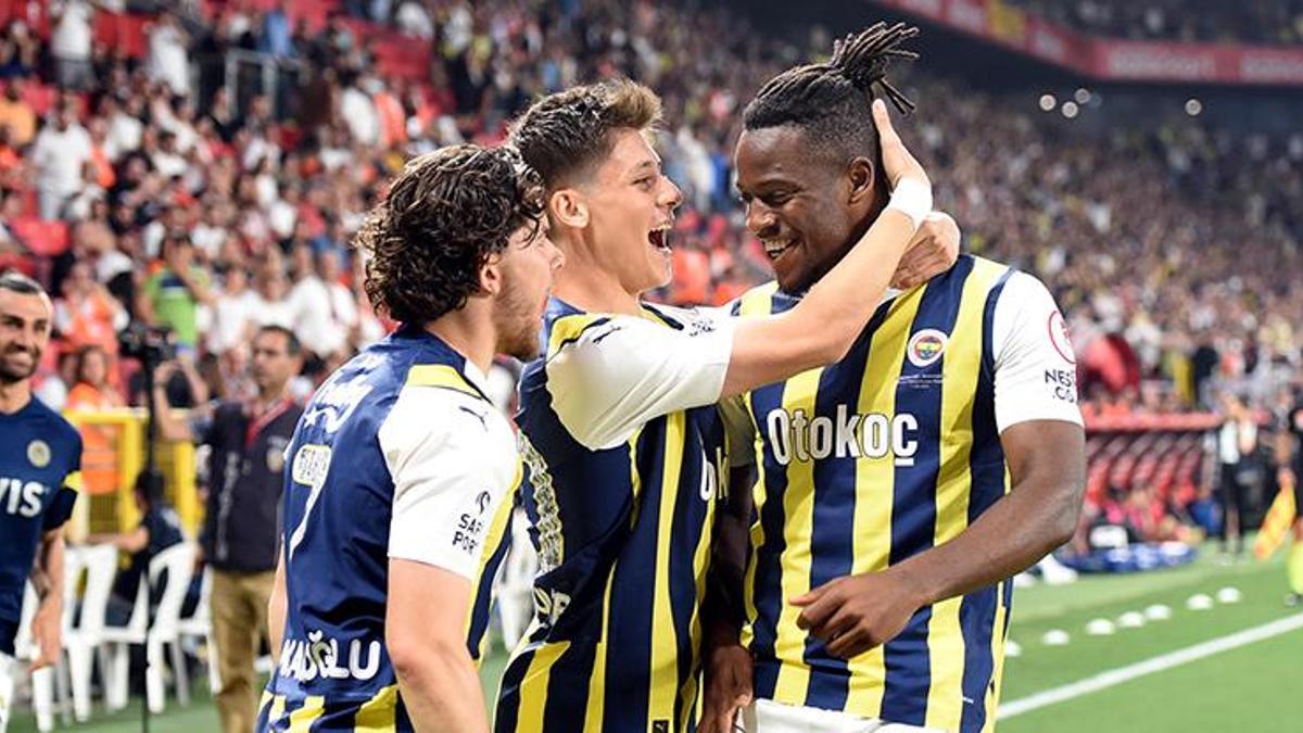 Fenerbahçe'de Michy Batshuayi'den Tarihi Gol! - Fanatik Gazetesi ...