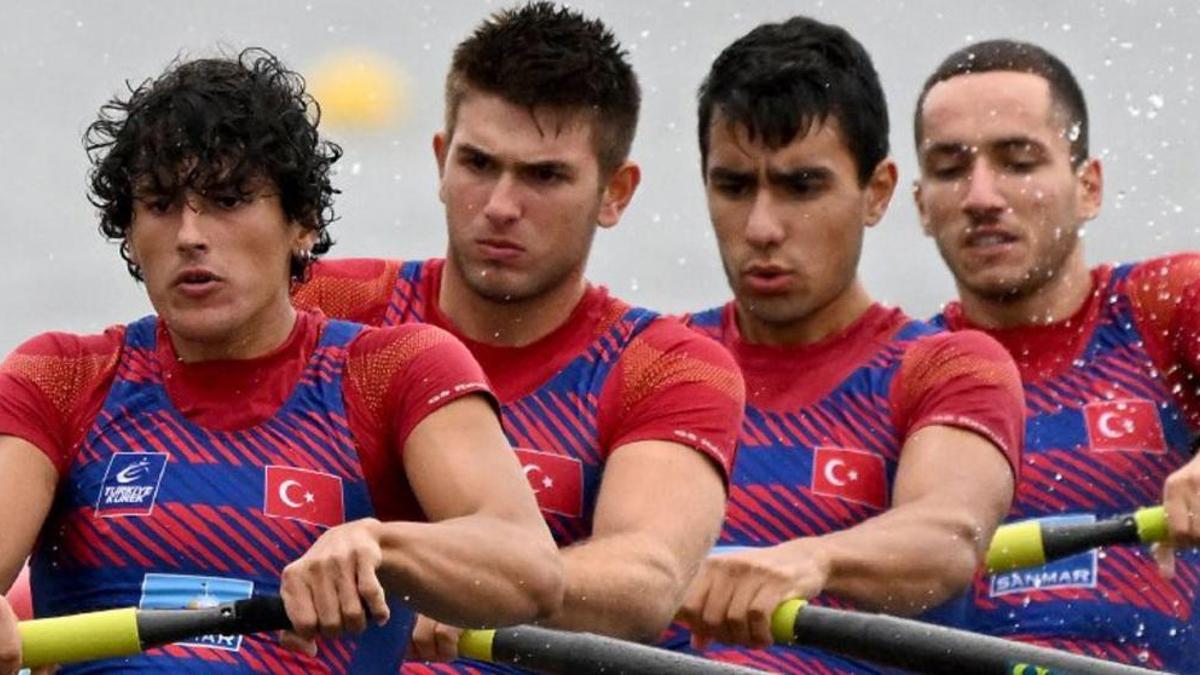 Genç kürekçiler, Paris’te tarih yazdı