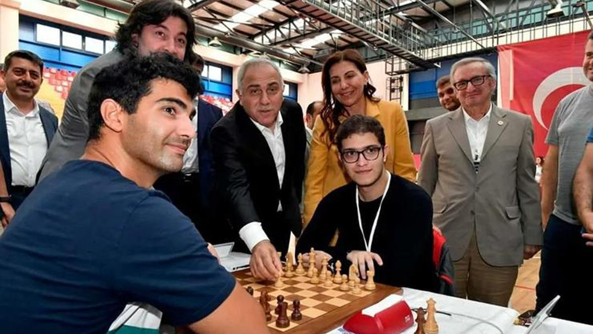 Satrançta İstanbul Açık Turnuvası başladı Satrançta İstanbul Açık Turnuvası başladı