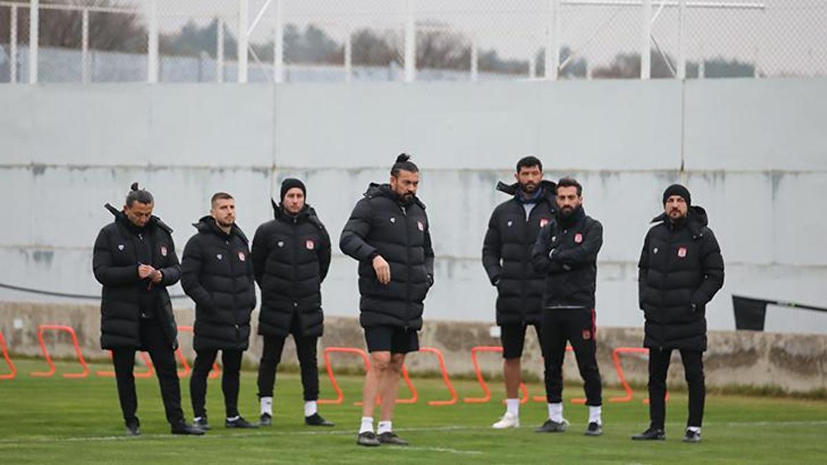 Sivasspor İstanbulspor Maçının Hazırlıklarına Başladı - Futbol ...