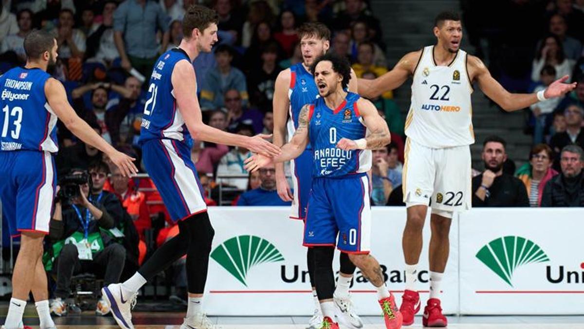 Anadolu Efes Bologna maçı ne zaman, saat kaçta, hangi kanalda