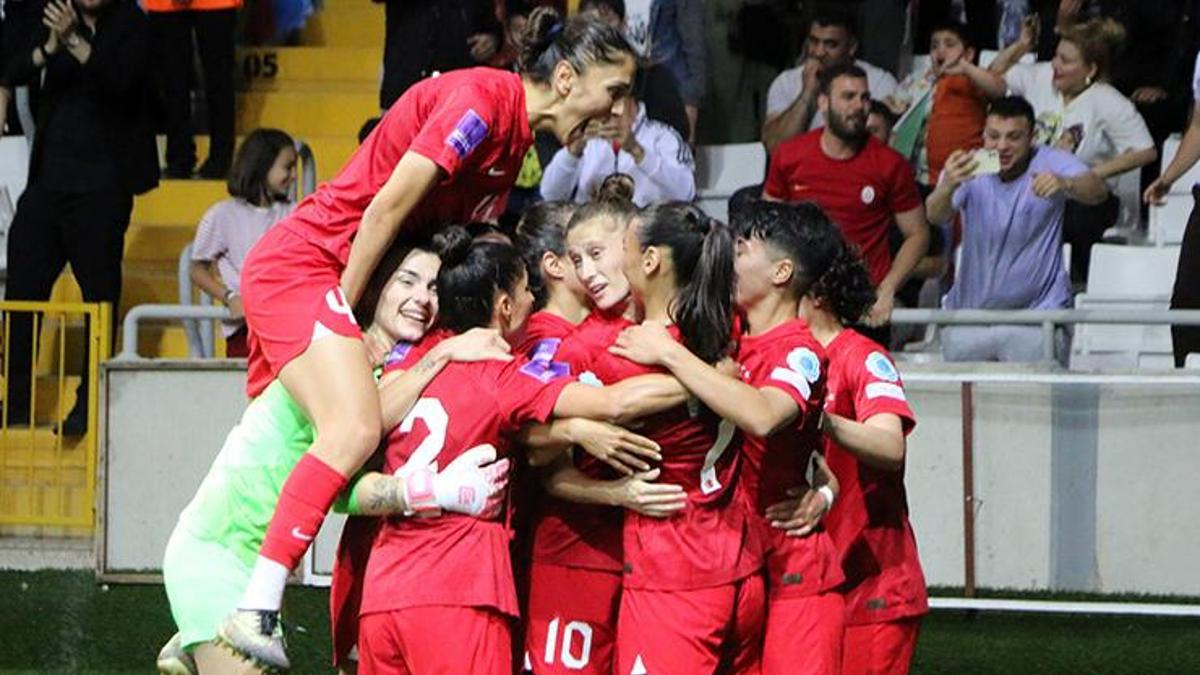 2025 Avrupa Şampiyonası Elemeleri'nde Türkiye, Azerbaycan'ı tek golle