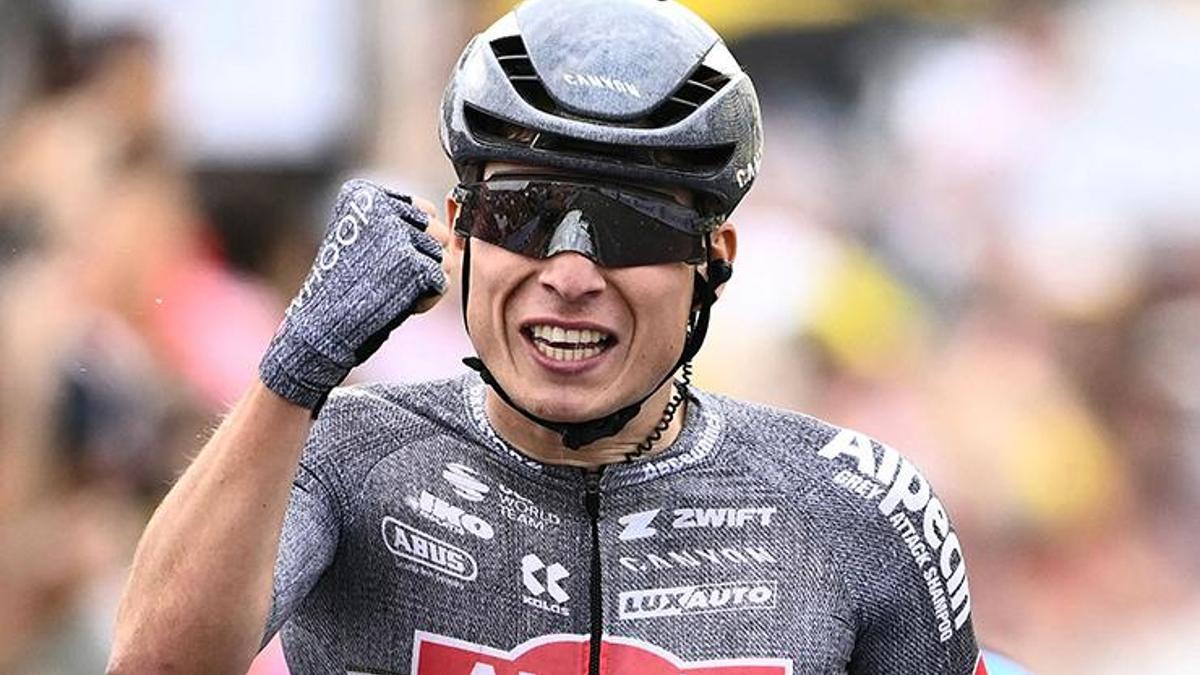 Fransa Bisiklet Turu 10. etapta kazanan Jasper Philipsen