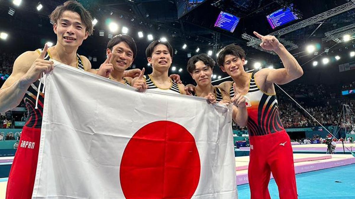 Artistik cimnastik takım finalini Japonya kazandı