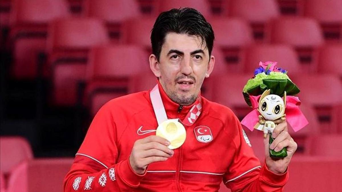 Abdullah Öztürk, Paralimpik Oyunları'na rekor için gidecek