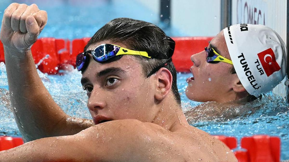 Milli yüzücümüz Kuzey Tunçelli, 1500 metre serbest finalinde 5. oldu