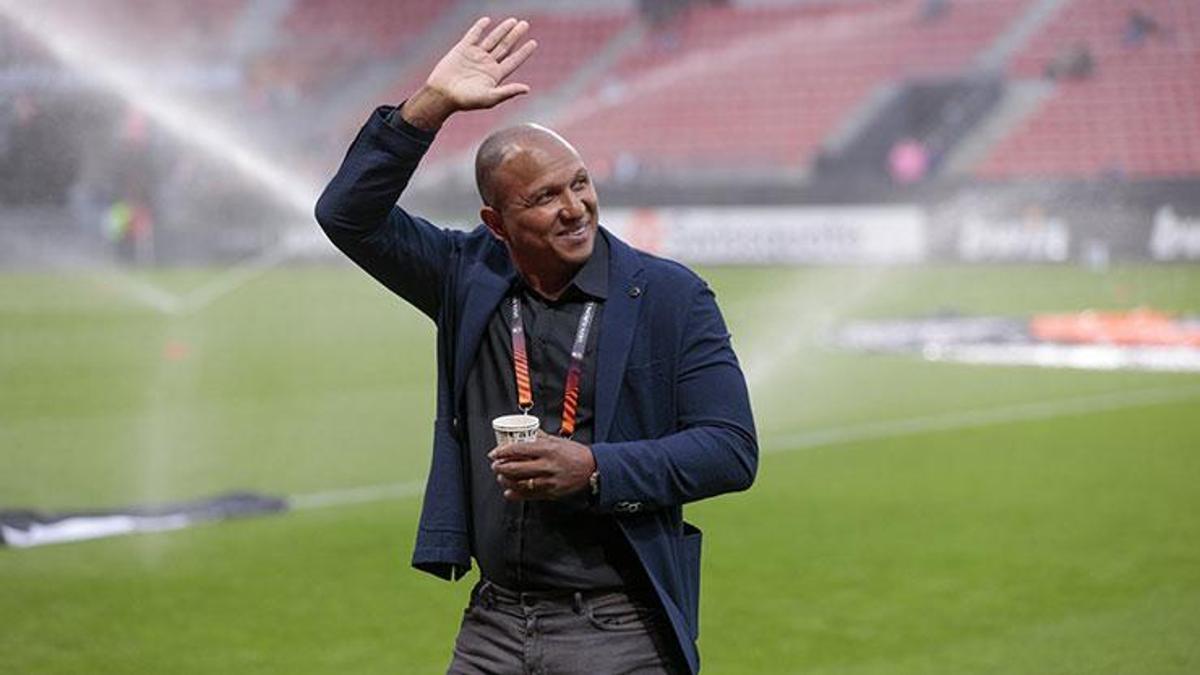 Ex-Fenerbahçe Star Returns to Club – Latest News