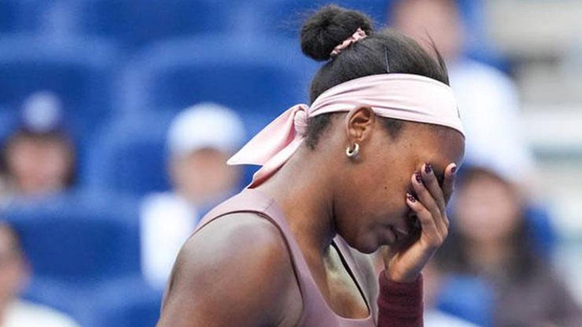 Hand Key Points First Coco Gauff Hits Out at Racist Online Abuse Following Replayed Point ...
