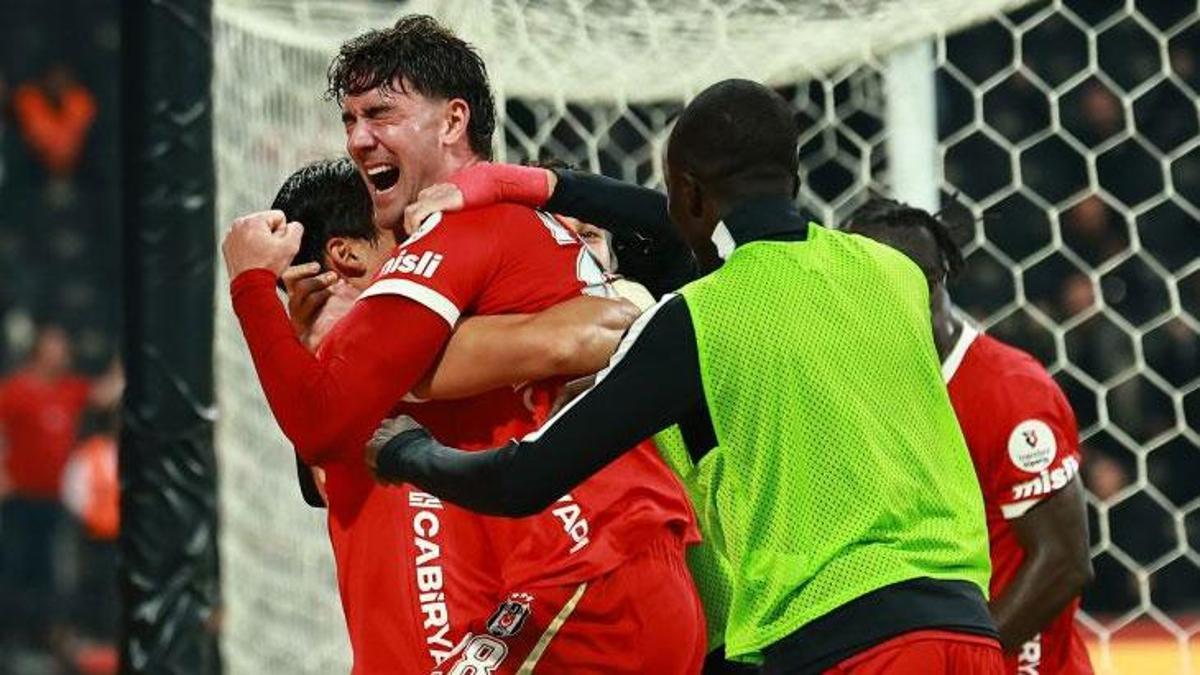Beşiktaş Beat Başakşehir 2-0 as Oh and Olaitan Seal Home Win