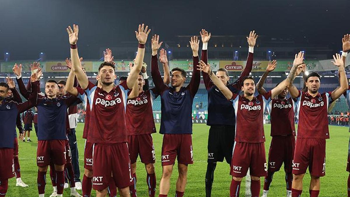 Trabzonspor'dan tarihi geri d&ouml;n&uuml;ş: 'TSunami yıkıp, ge&ccedil;iyor'