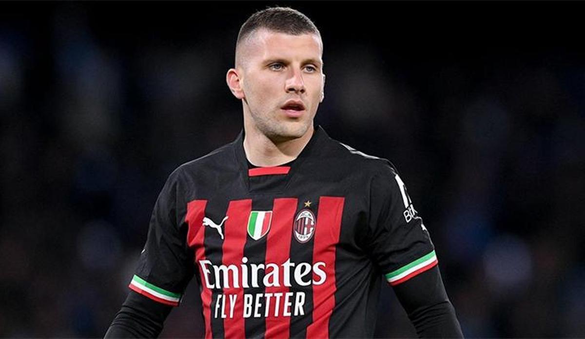 Fanatik: Ante Rebic Beşiktaş için yola çıktı