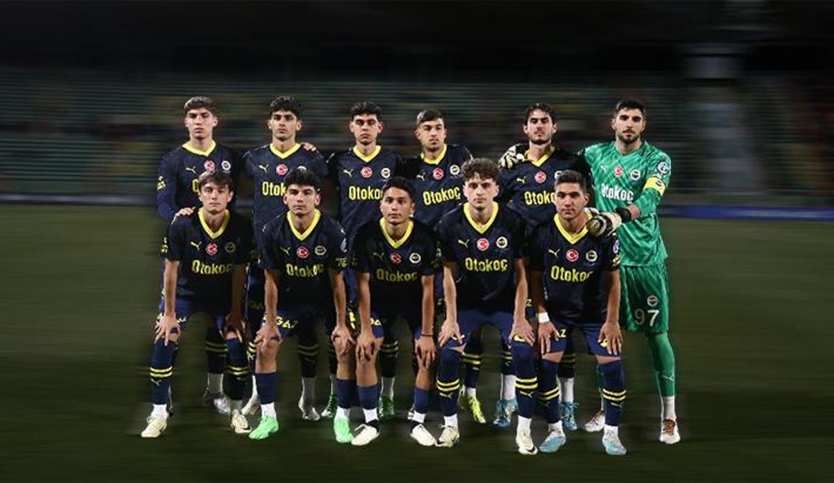Fanatik: Fenerbahçe U19 Takımı, tarihi bir günü geride bıraktı! Aynı günde 2 şehirde 2 maç