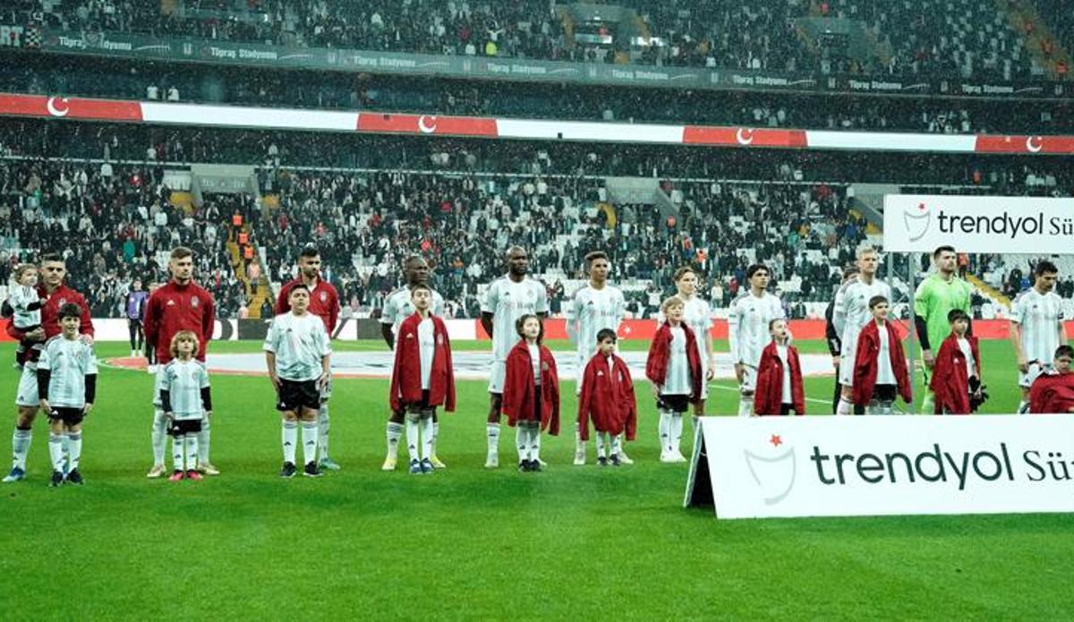 Fanatik: Beşiktaş'a şok! Svensson, Fenerbahçe maçında yok