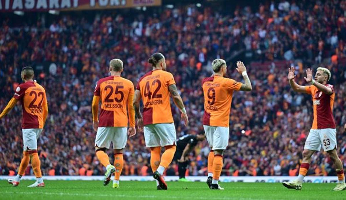 Fanatik: Galatasaray - Fenerbahçe rekabetiyle ilgili olay yorum! 'Derbiye kadar fark korunur'