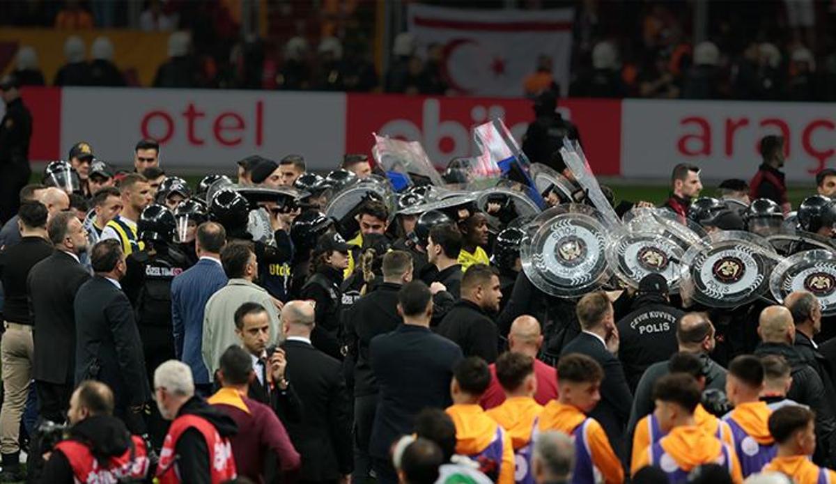 Fanatik: Fenerbahçe'den Galatasaray maçı sonrası yaşananlar ile ilgili açıklama
