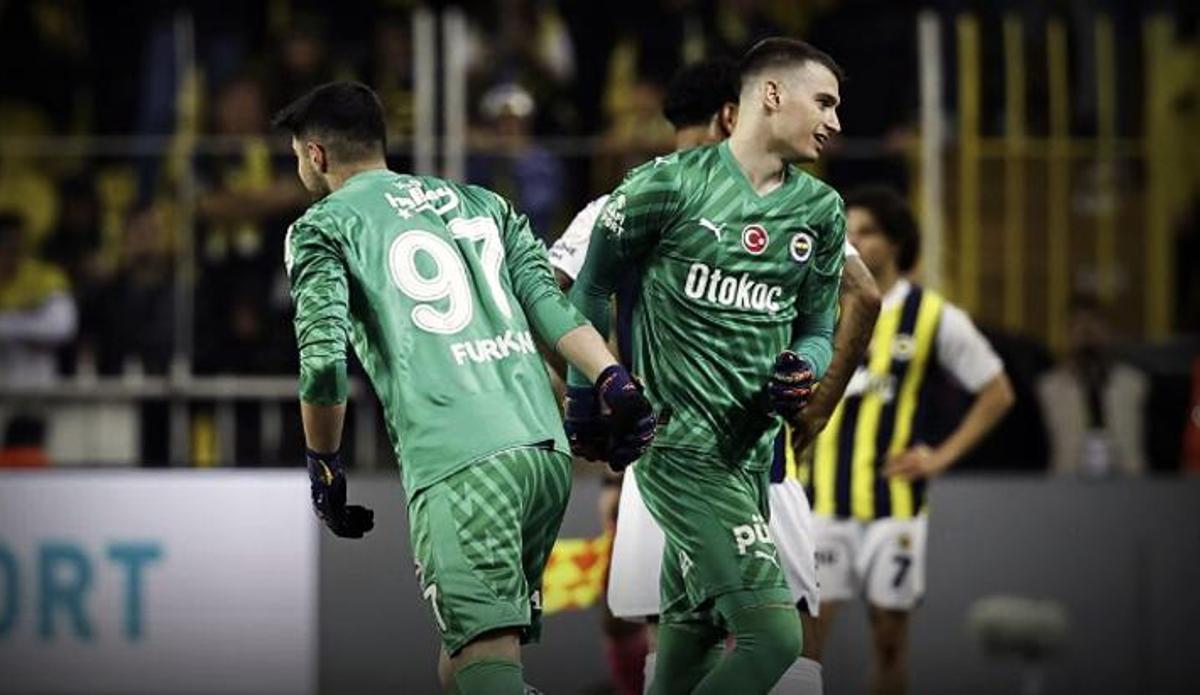 Fanatik: Fenerbahçe'den ayrıldı, 1. Lig'e transfer oldu! Genç kaleci resmen açıklandı