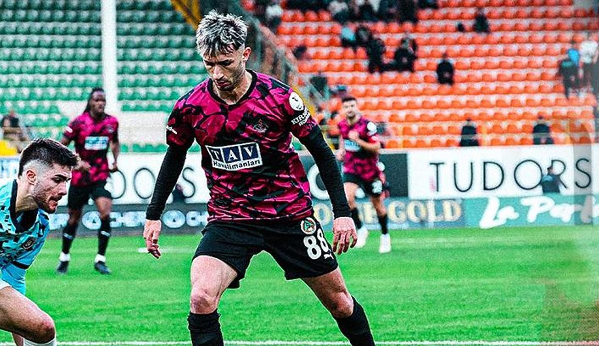 Fanatik: Alanyaspor'un yıldızı Yusuf Özdemir'e Süper Lig devi talip