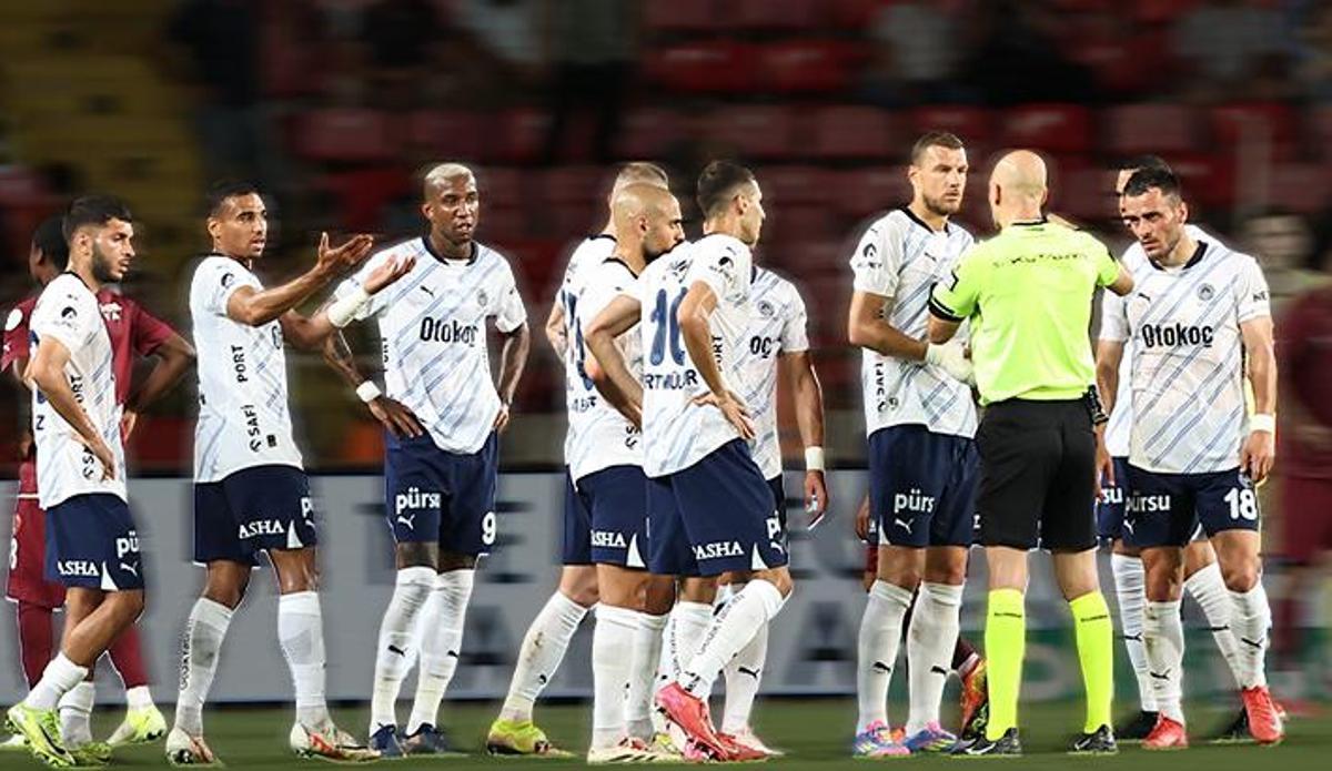 Fanatik: (ÖZET) FENERBAHÇE'YE MERSİN'DE BÜYÜK ŞOK! Hatayspor - Fenerbahçe maçı sonucu: 4-2