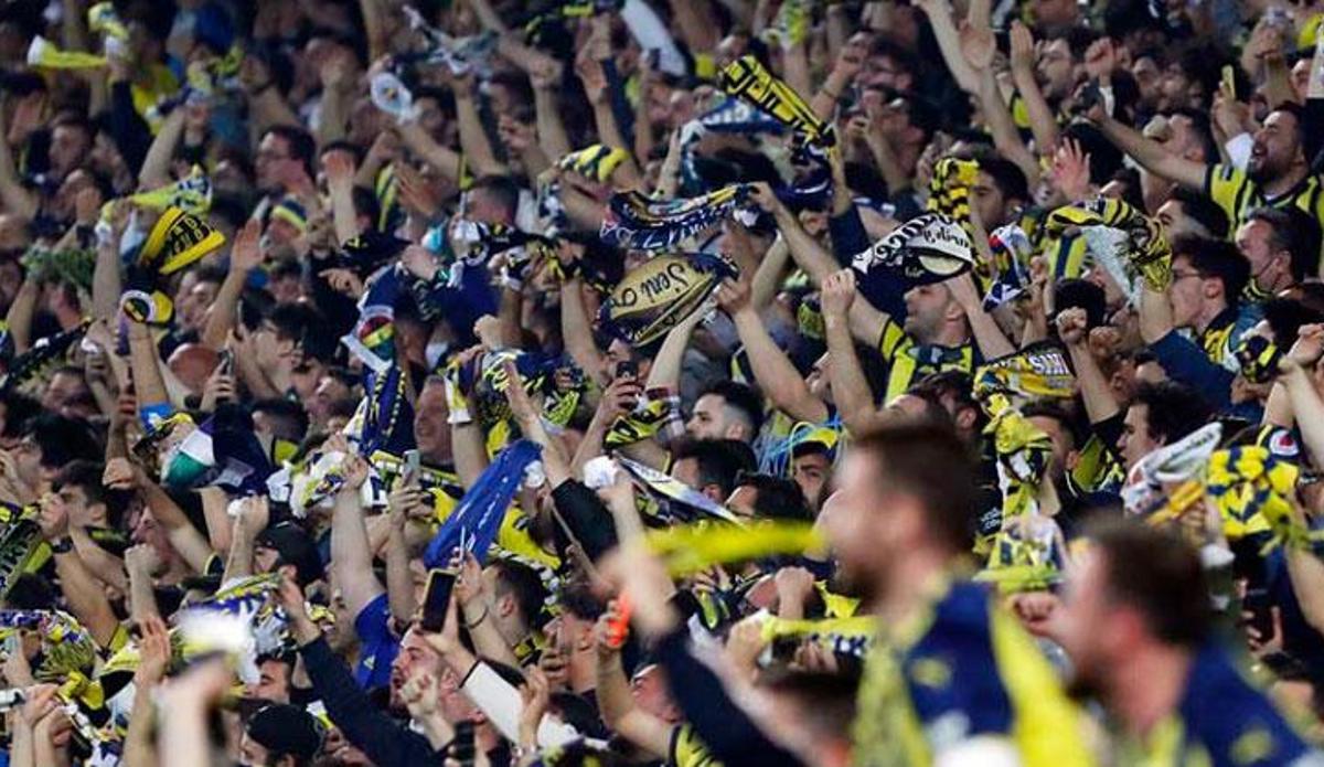 Fanatik: Fenerbahçe yeni sezon kombine fiyatlarını açıkladı! Yer değiştirme fırsatı