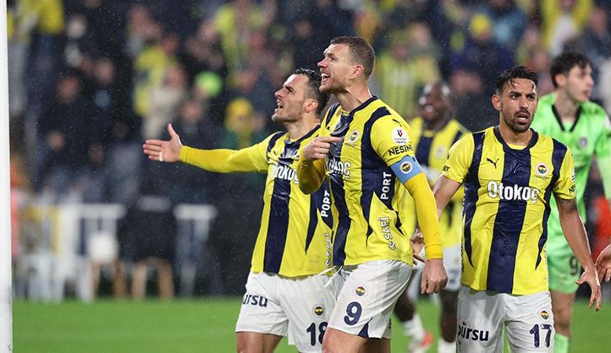 Fanatik: Dzeko'nun yeni takımı belli oluyor: 3 Avrupa takımı devrede! Transferde sıcak gelişme