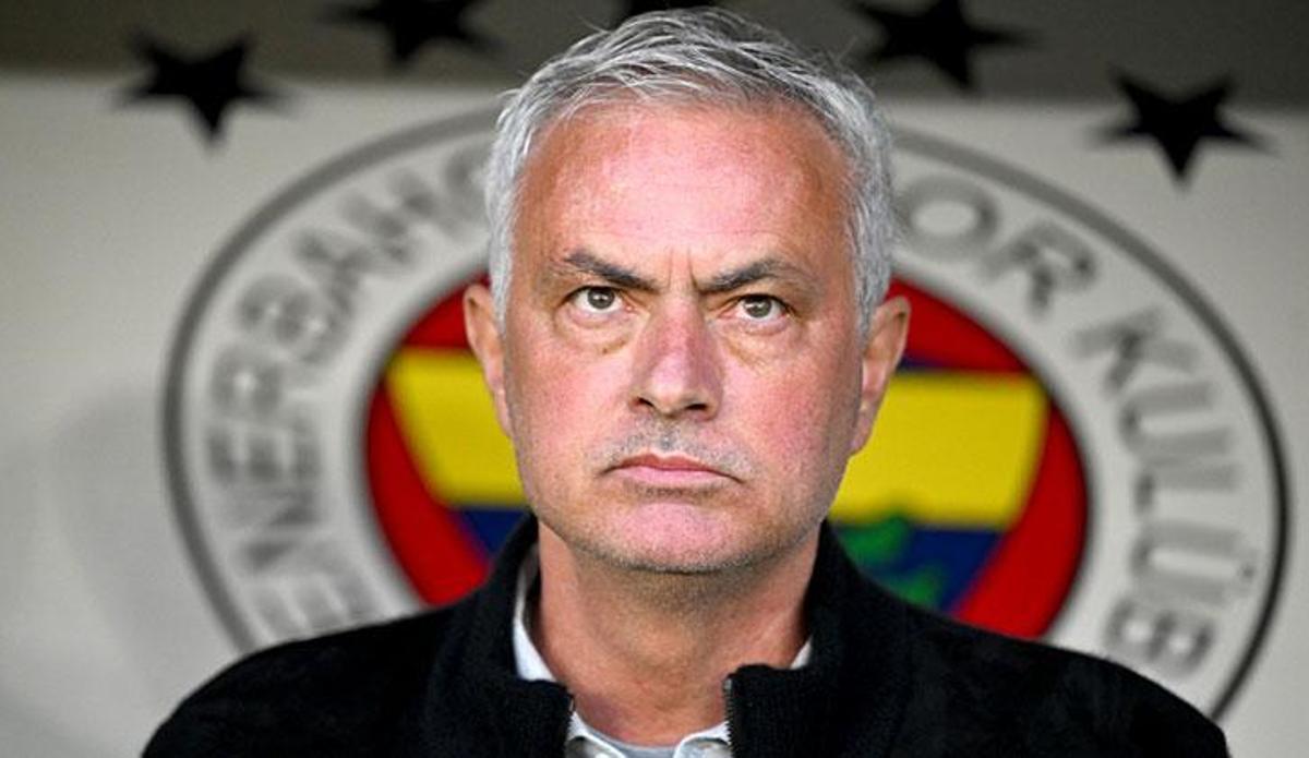 Fanatik: Jose Mourinho'nun yeni yardımcısı belli oldu! Fenerbahçe imzayı attırıyor