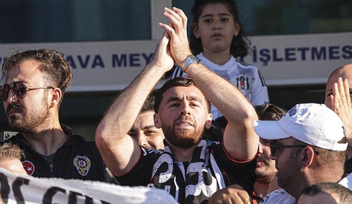 Fanatik: Ve Orkun Kökçü formayı giydi! Başkan Serdal Adalı ile birlikte İstanbul'a geldi