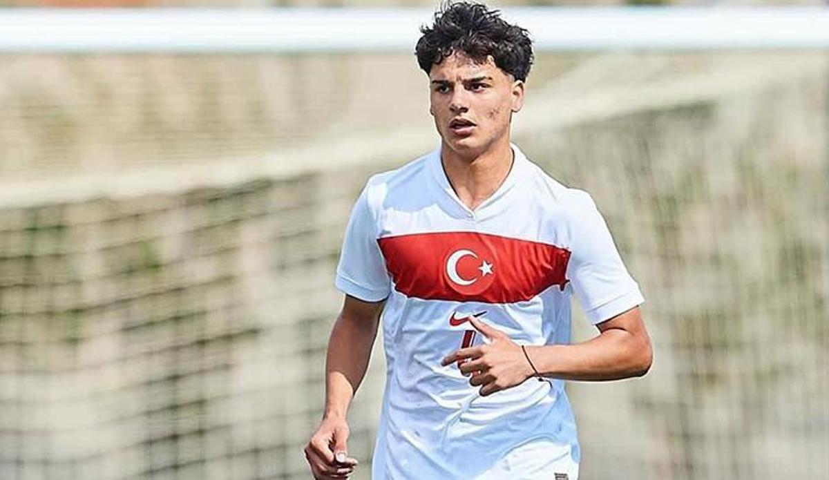 Fanatik: Fenerbahçe'den Trabzonspor'a transfer çalımı