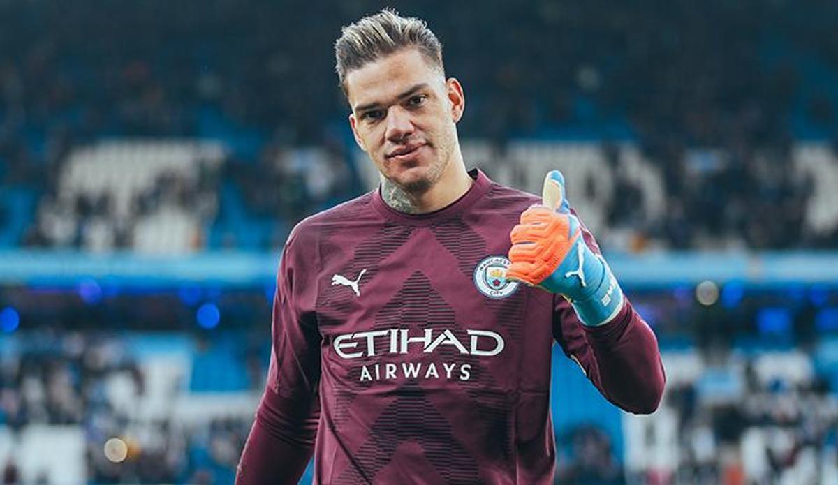 Fanatik: Ederson, Fenerbahçe'nin 10. yabancı kalecisi oldu