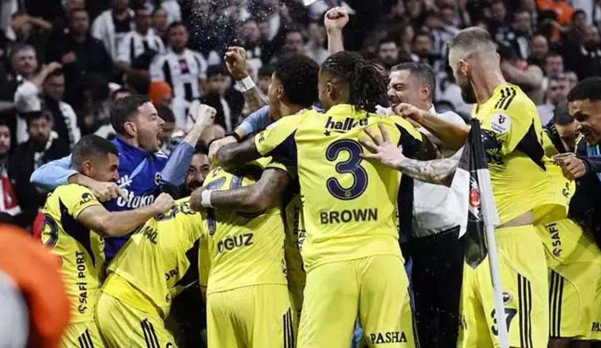 Fanatik: Fenerbahçe’de 10 yeni transferden 9 tanesi derbide sahne aldı