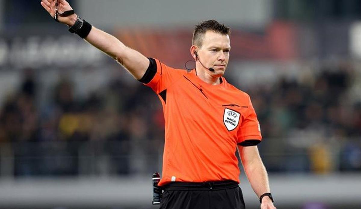 Fanatik: Fenerbahçe- Viktoria Plzen maçının hakemi belli oldu