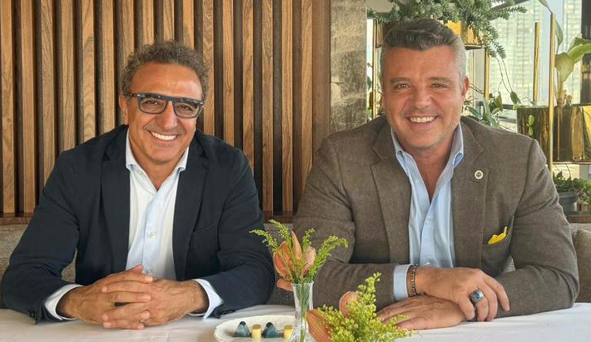 Fanatik: Fenerbahçe Başkanı Sadettin Saran ile Hamdi Ulukaya bir araya geldi