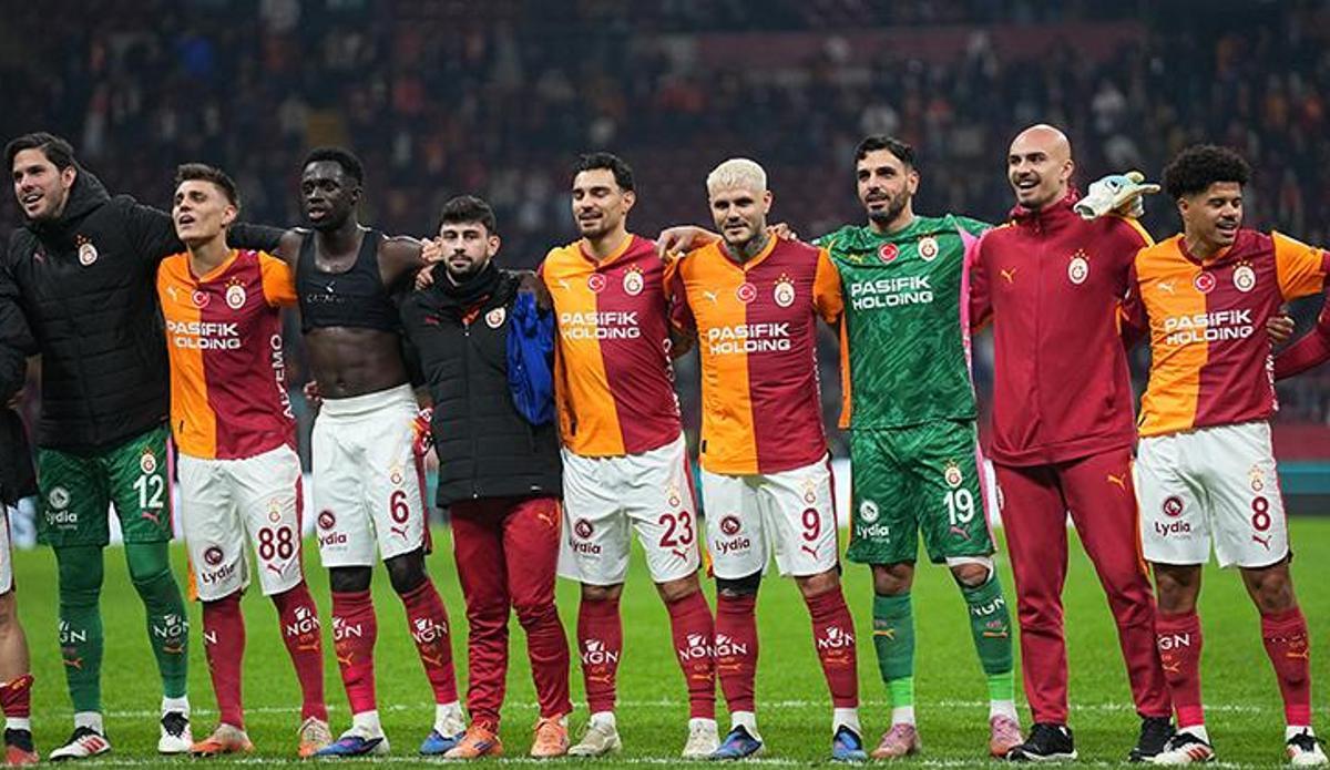 Galatasaray ilk yarıyı lider tamamladı