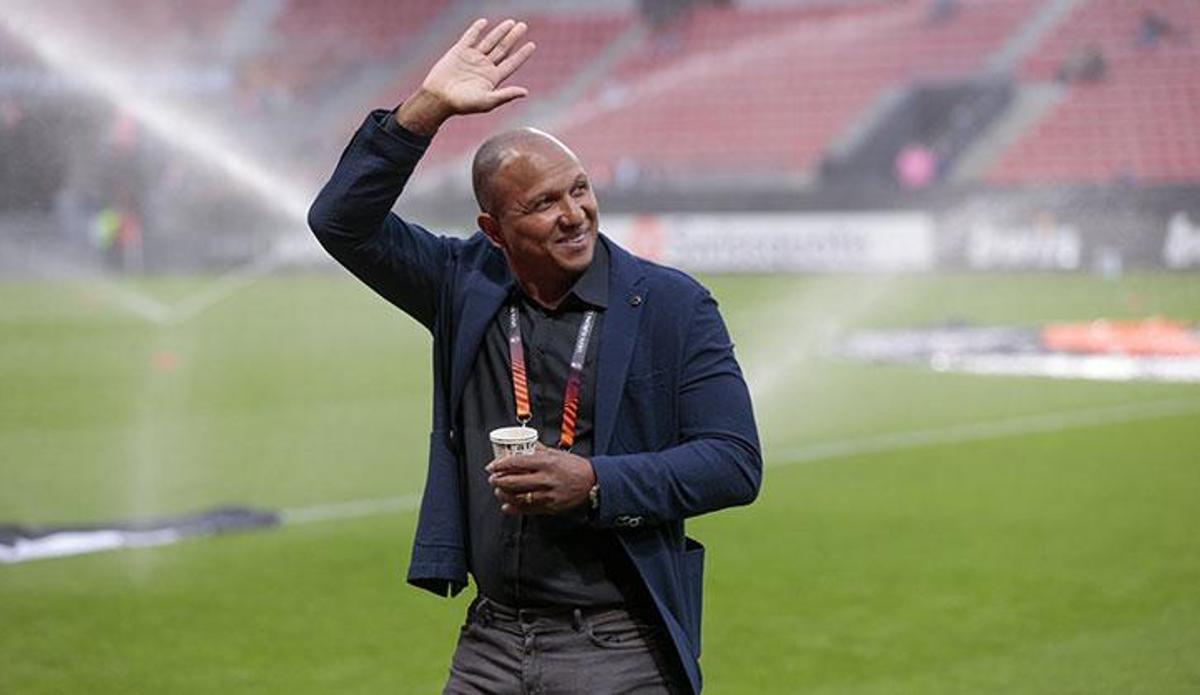 Fenerbahçe'nin eski yıldızı kulübe geri dönüyor! Sürpriz gelişme