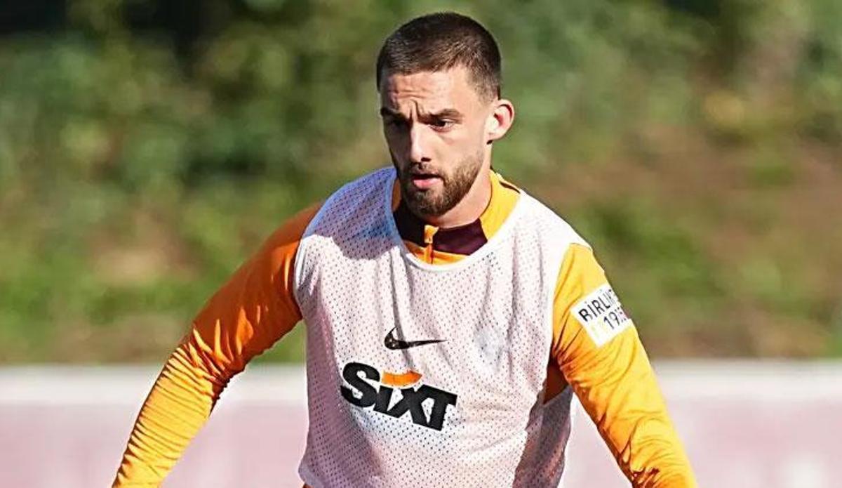 Galatasaray'dan ayrılmak istiyordu! 7 talip çıktı | Yönetimin kararını bekliyor