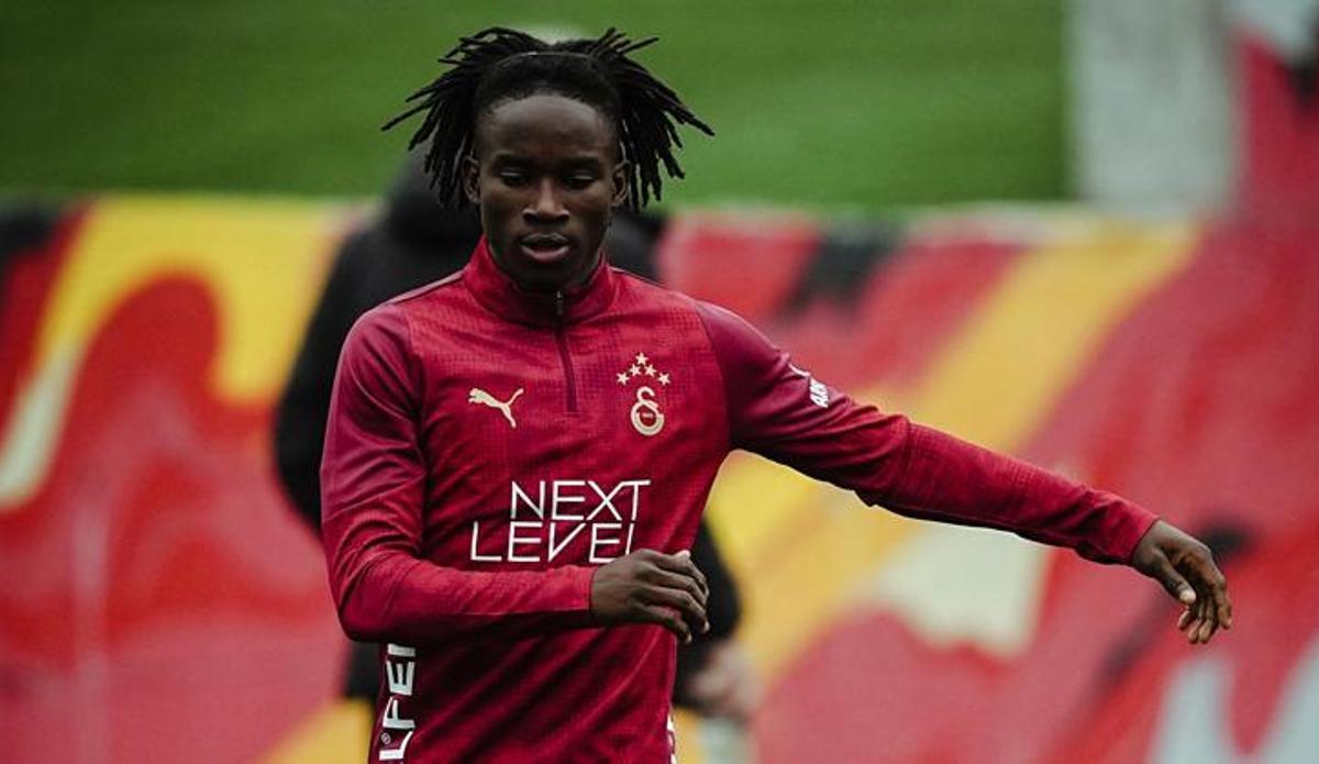 Renato Nhaga ilk antrenmanına çıktı