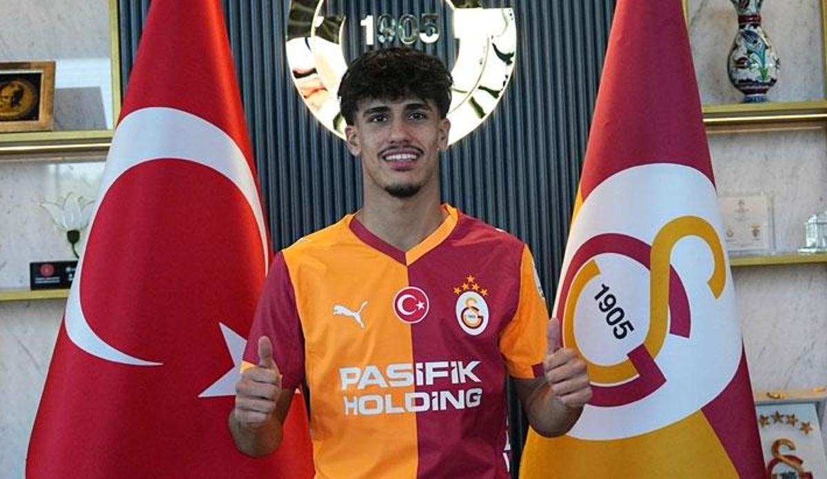 İmzayı attı, parçalı giydi; Can Armando Güner resmen Galatasaray'da