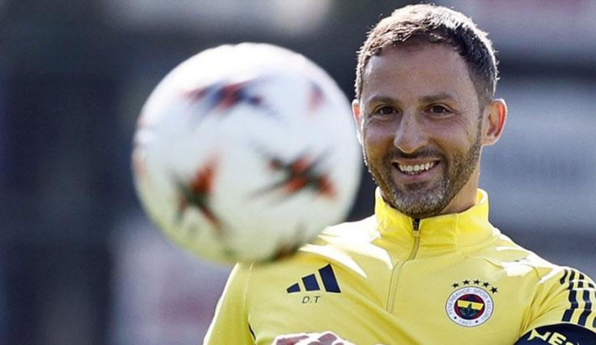 Fenerbahçe Teknik Direktörü Domenico Tedesco: 'Santrfor konusunda endişeli değilim'