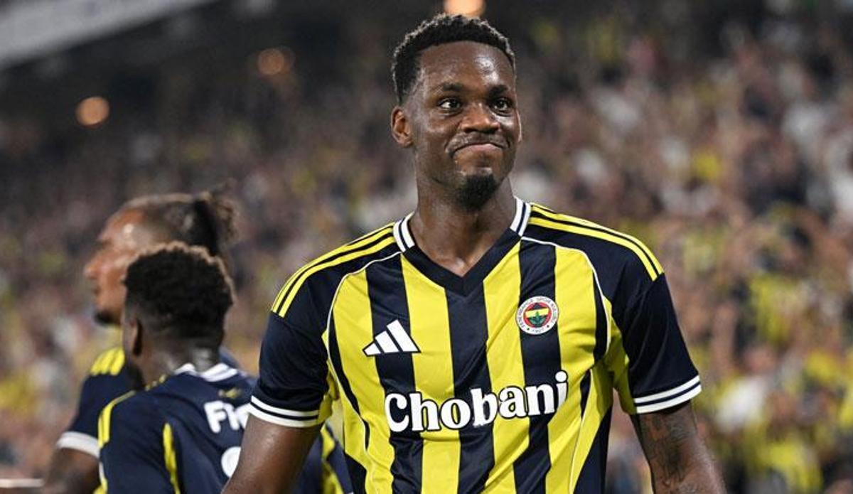 Jhon Duran, Fenerbahçe'ye veda etti: 'Unutulmaz bir deneyim oldu'