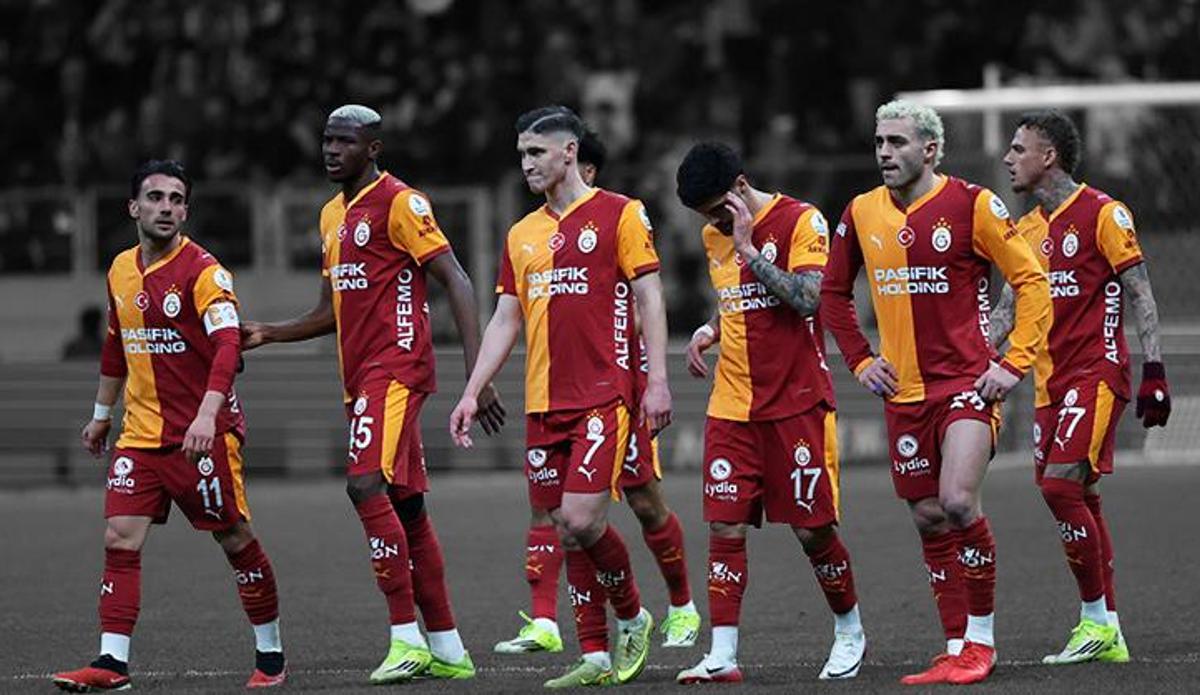 Fanatik: Galatasaray 67 yıl sonra Fenerbahçe'yi yakaladı! İşte merak edilen o tablo