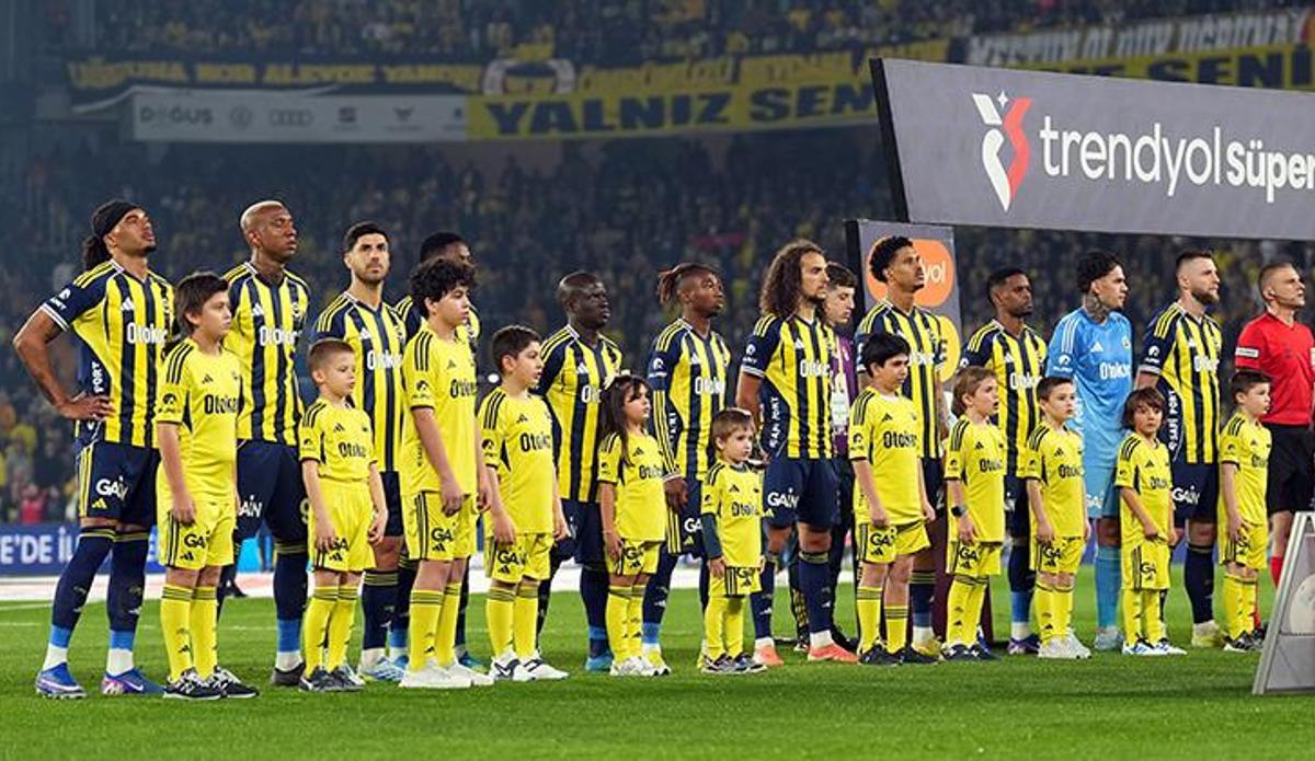 Dortmund, Leverkusen ve Premier Lig kulüpleri! Fenerbahçe'nin yıldızı için devler ayaklandı...