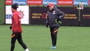 Galatasaray'ın yeni Teknik Direktörü Domenec Torrent ilk idmanına çıktı (VİDEO)