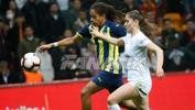 Galatasaray - Fenerbahçe kadın futbol takımları maçına Shameeka damgası! 8 dakikada hat-trick!