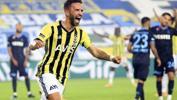 Fenerbahçe'de Gökhan Gönül beklemede