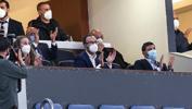 Bakan Kasapoğlu, Anadolu Efes-Real Madrid maçını salonda takip etti