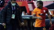 Galatasaray'da Yedlin sakatlanarak oyundan çıktı