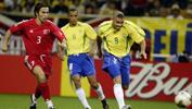 Ronaldo, 2002 Dünya Kupası'ndaki saç stili nedeniyle özür diledi